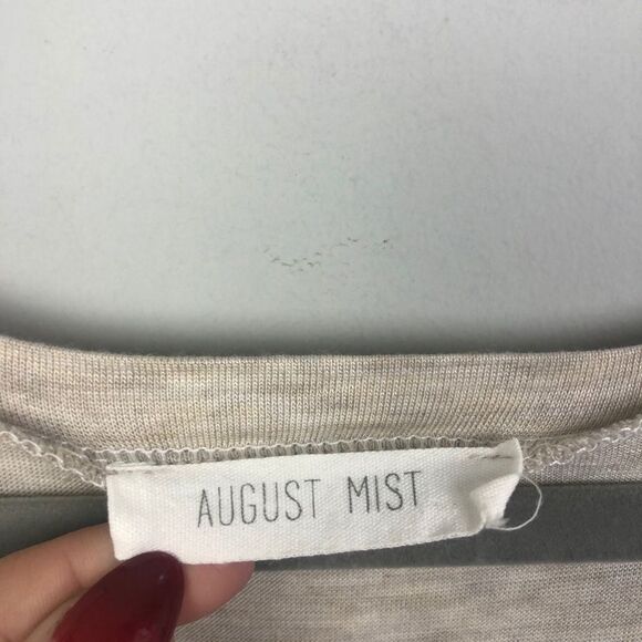 AUGUST MIST | Stitch Fix Beige Floral Back High Low Top Women’s Size Medium - Picture 7 of 8